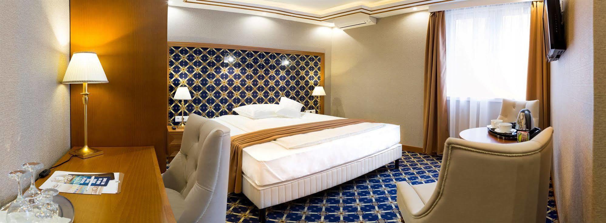 Hotel Central Nyíregyháza Eksteriør billede