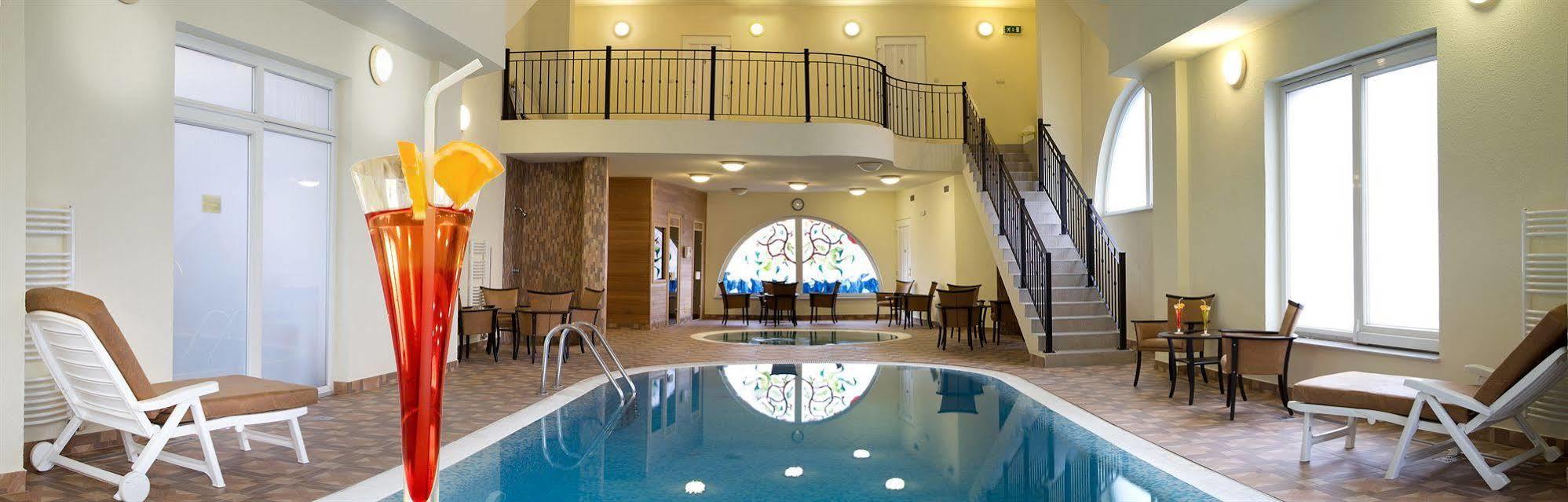 Hotel Central Nyíregyháza Eksteriør billede