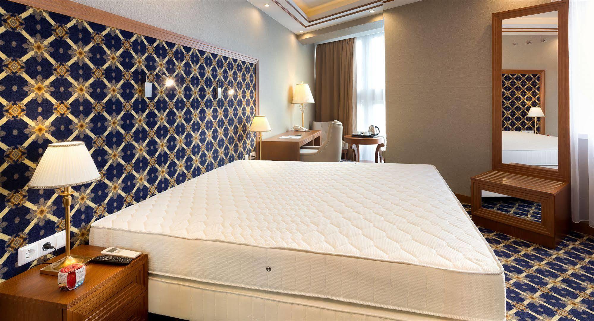 Hotel Central Nyíregyháza Eksteriør billede