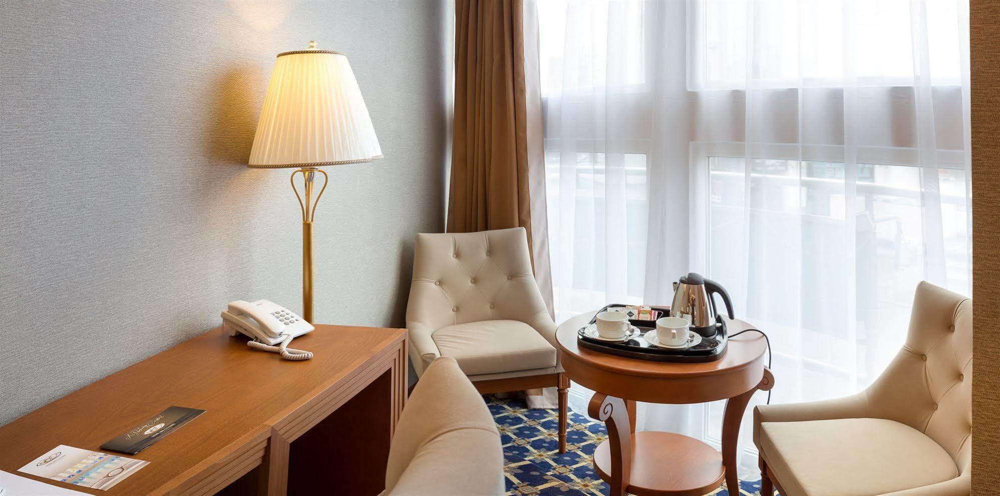 Hotel Central Nyíregyháza Eksteriør billede